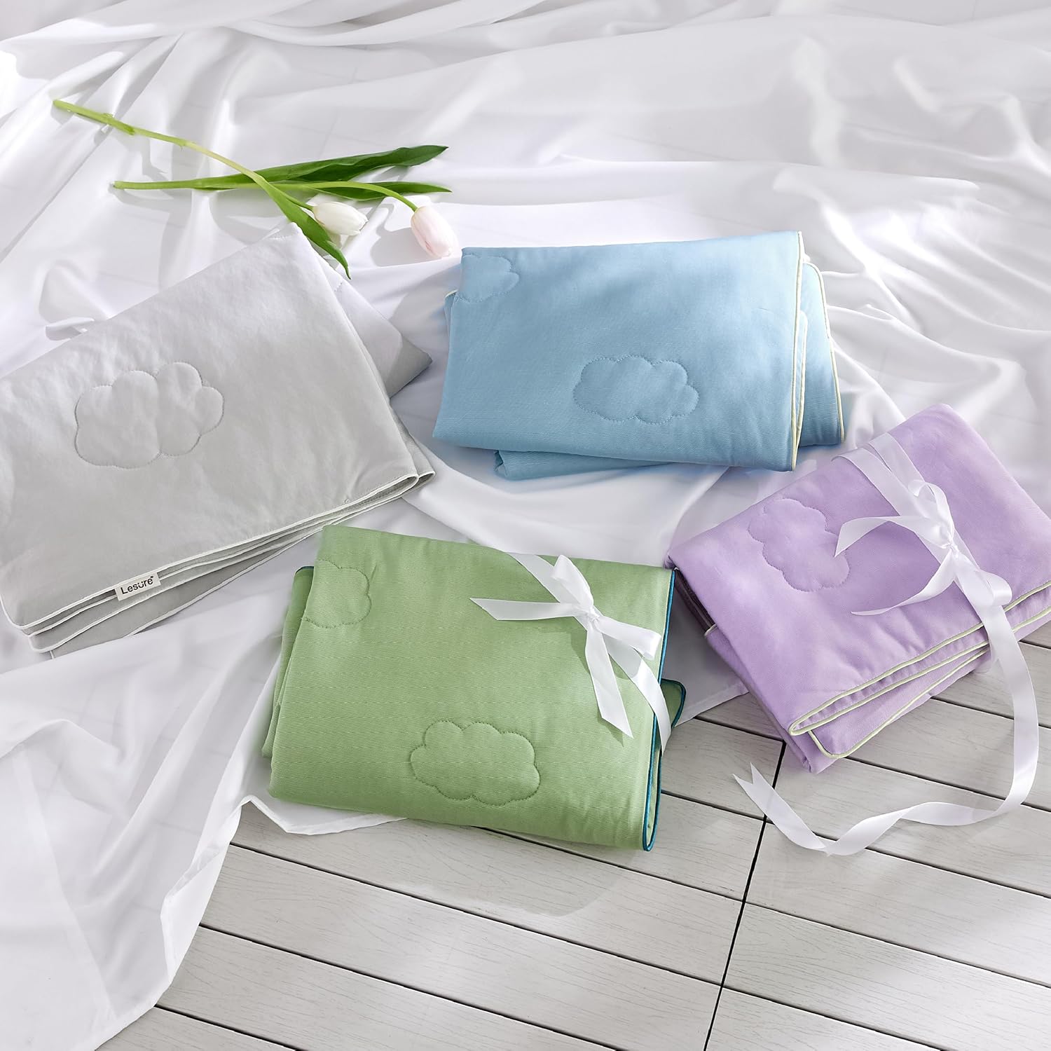 Lesure-Cooling-Blanket-5.jpg